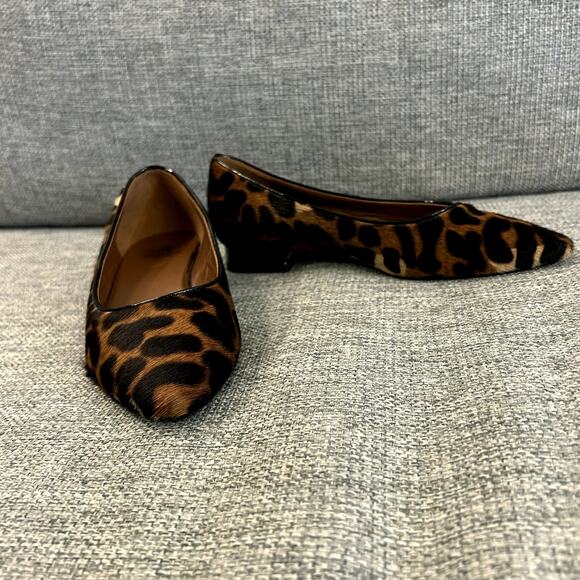 EUC Aquatalia Penina Calf Hair Leopard Flats Size 7 Pointed Toe Italian Designer - Picture 14 of 16